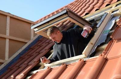 Pose de fenêtres de toit Velux à Lully